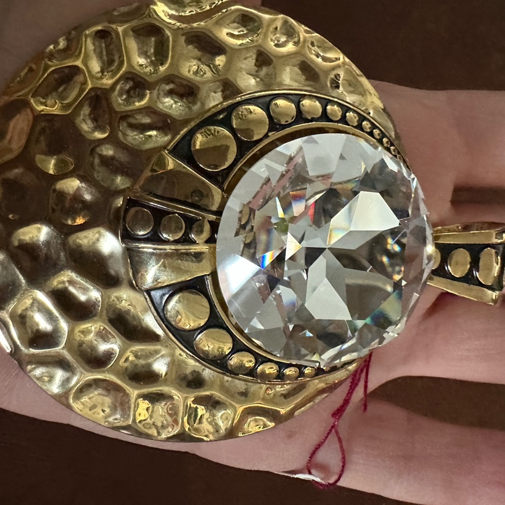 NWOT HAMMERED BRASS LIKE Crystal Pendant - Picture 2 of 3